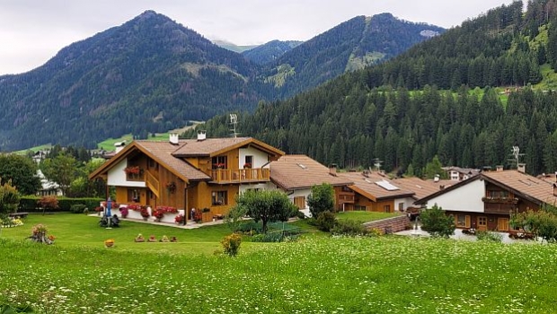 Pozza di Fassa: o encanto das Dolomitas