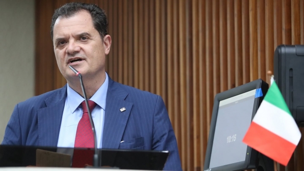 Fabio Porta: Italiano deve ser uma língua de raízes e do futuro
