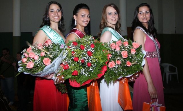 Eleitas a Rainha e as Princesas da Festa da Uva e do Vinho 2010