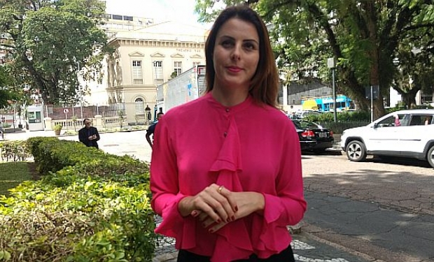 Renata Bueno, interlocutora nos diálogos entre a Itália e o Brasil