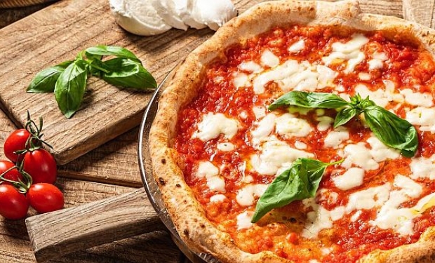 Starita,  il tempio della pizza napoletana, tra storia e tradizione