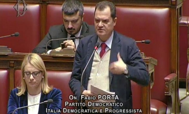Porta (PD), Opzione Donna, direito das mulheres no exterior: Interrogado o Governo italiano   