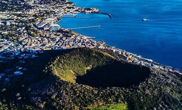 Terremoto em Nápoles e Campi Flegrei, a terra volta a tremer