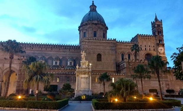 Qual é a diferença entre Catedral, Duomo e Basílica na Itália?