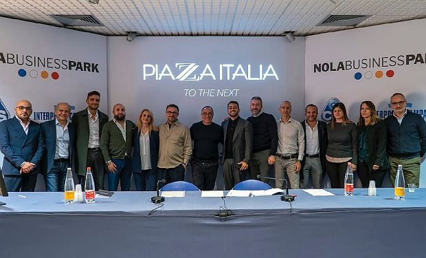 UNICREDIT: Nova fase de expansão e relançamento da Piazza Italia